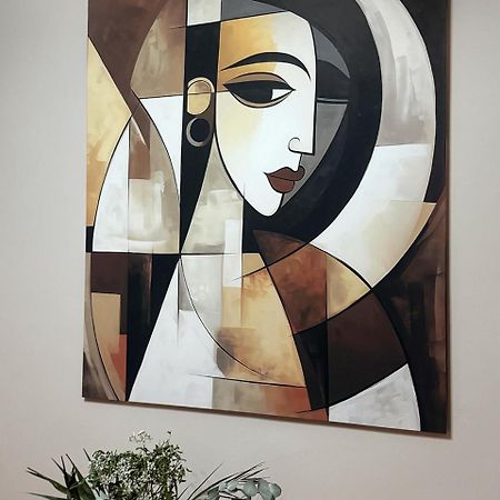 Ultra Central Nice Ap Kişinev Dış mekan fotoğraf